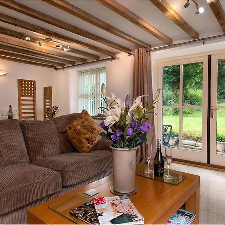 Finest Retreats - The Cottage - Luxury 1 Bed Cottage Rhydymwyn Zewnętrze zdjęcie